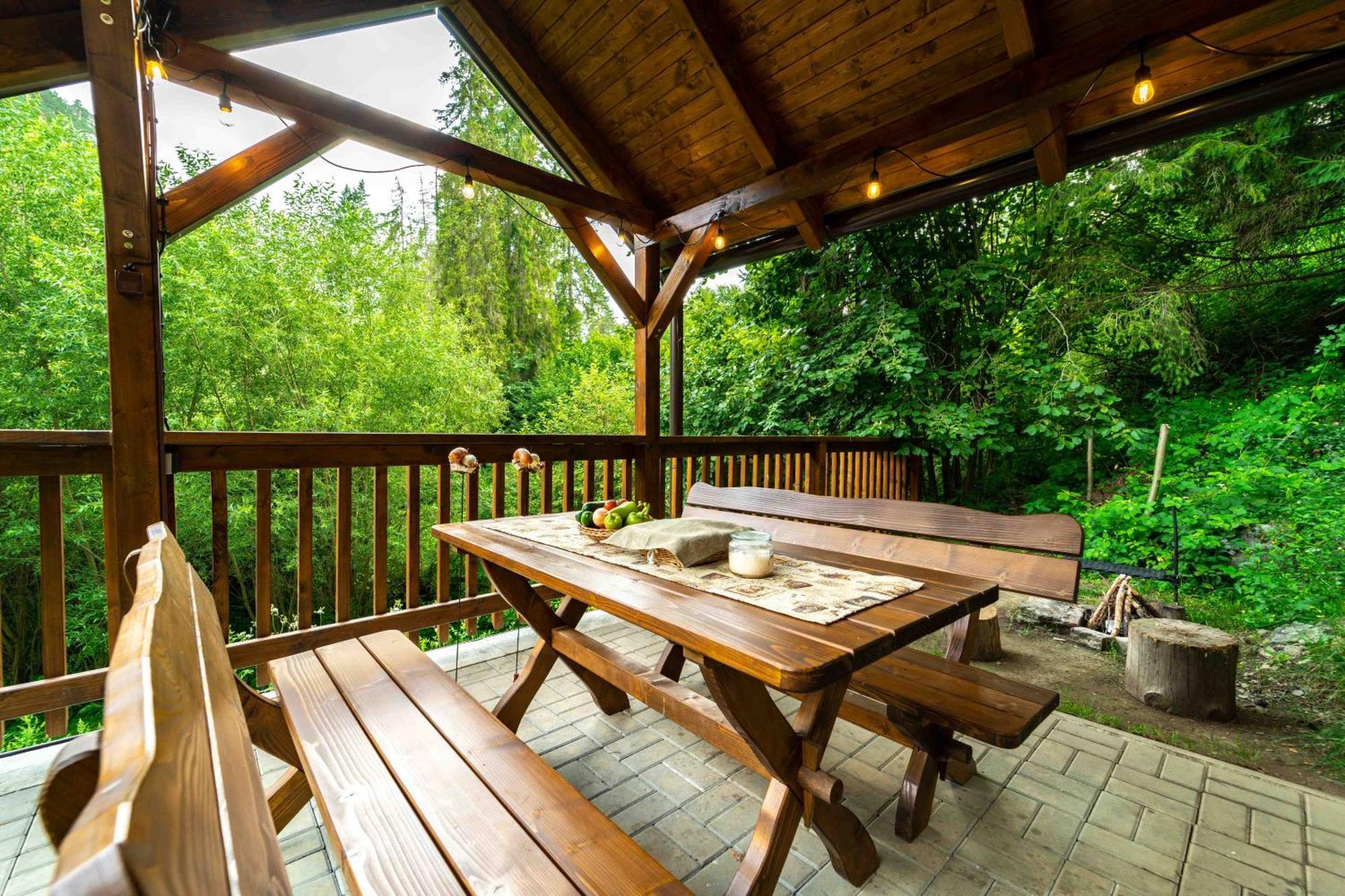 Sovia Wellness Chata S Jacuzzi Kadou A Saunou, Cingov Smizany Exterior photo